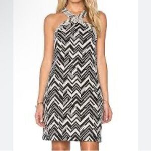 Trina Turk dress Chevron Black Cream hint of gold size 2 NEW Akita